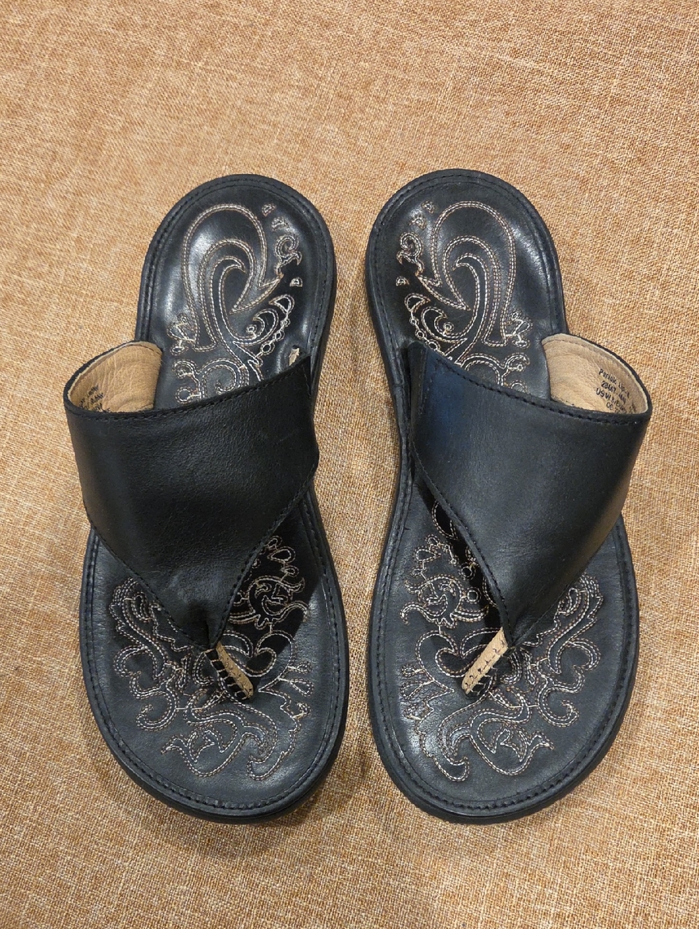 Olukai Paniolo Sandals Black Sz 8 Like new